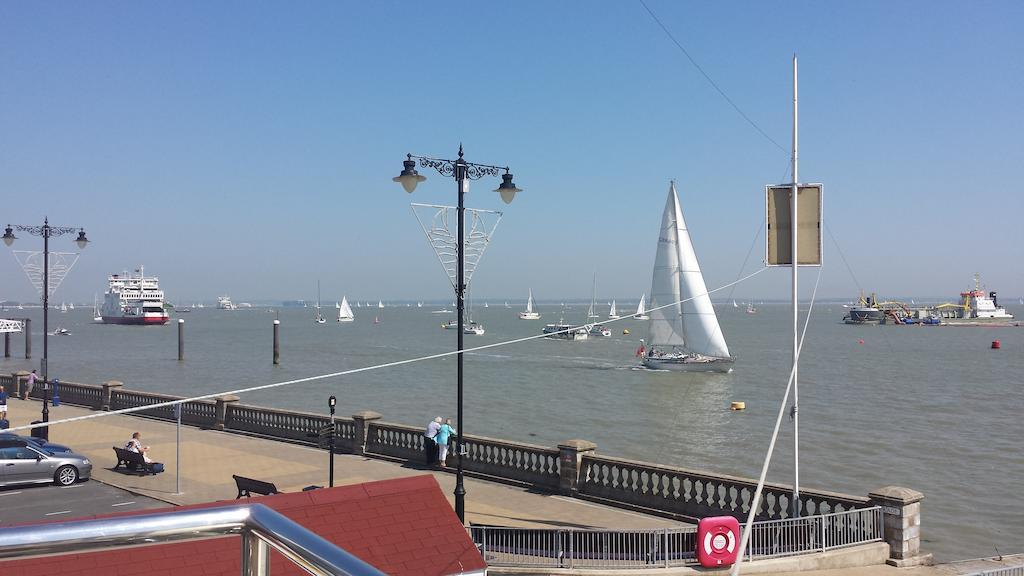 Gray'S Inn Cowes  Exteriér fotografie